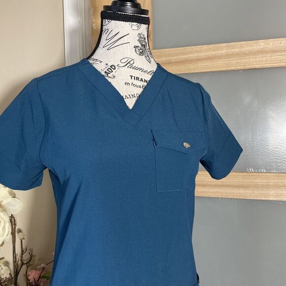 MEDGEAR Scrubs Top Green Women's Size XXS Medical Apparel V-Neck Short Sleeve - Picture 2 of 6